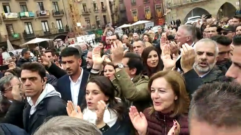 TensiÃ³n durante la visita de Arrimadas (Cs) en Vic