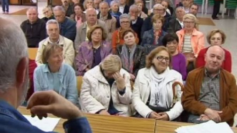 La plataforma de Afectados por las preferentes de A Coruña se disuelve La plataforma de Afectados por las preferentes de A Coruña se disuelve