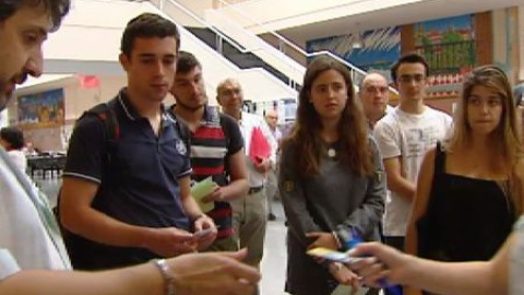 Comienza la Selectivida en Madrid y Valencia con preguntas sobre la última Comienza la Selectivida en Madrid y Valencia con preguntas sobre la última