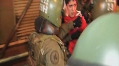 Disturbios en Chile tras su victoria ante España Disturbios en Chile tras su victoria ante España