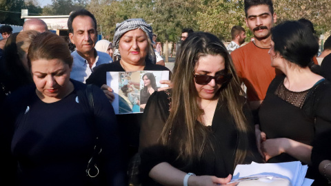 Los kurdos iraníes participan en una marcha en un parque en la ciudad kurda iraquí de Sulaimaniya contra el asesinato de Mahsa Amini, a 19 de septiembre de 2022. Los kurdos iraníes participan en una marcha en un parque en la ciudad kurda iraquí de Sulaimaniya contra el asesinato de Mahsa Amini, a 19 de septiembre de 2022.