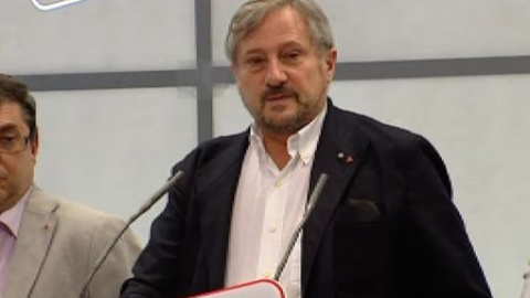 Willy Meyer pone el práctica el discurso de Izquierda Unida con su dimisión Willy Meyer pone el práctica el discurso de Izquierda Unida con su dimisión