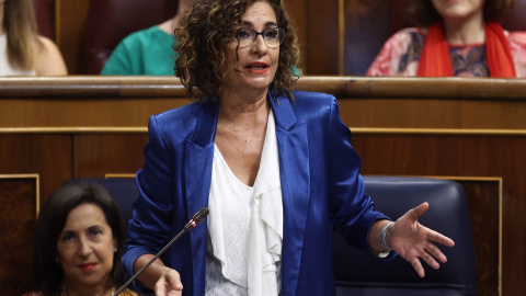 La ministra de Hacienda, María Jesús Montero, durante una sesión de control al Gobierno en el Congreso de los Diputados. La ministra de Hacienda, María Jesús Montero, durante una sesión de control al Gobierno en el Congreso de los Diputados.
