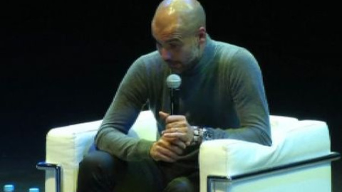 Guardiola: "No hay un seleccionador para España mejor que él." Guardiola: "No hay un seleccionador para España mejor que él."