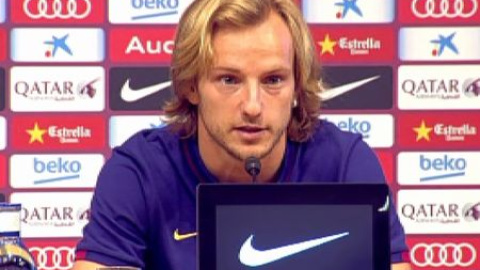 Rakitic elige el número 4 por Pep Guardiola Rakitic elige el número 4 por Pep Guardiola