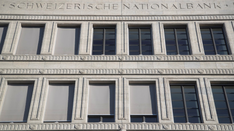 Fachada del Banco Nacional de Suiza, en Zurich. REUTERS/Arnd Wiegmann Fachada del Banco Nacional de Suiza, en Zurich. REUTERS/Arnd Wiegmann