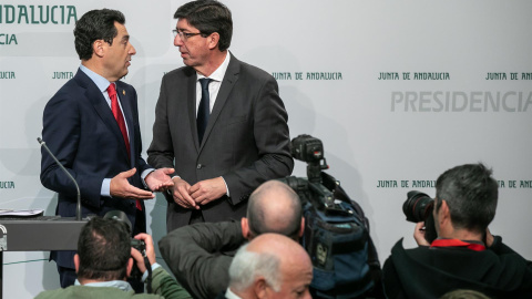 Juanma Moreno y Juan Marín hacen balance de sus primeros cien días al frente del Gobierno de Andalucía Juanma Moreno y Juan Marín hacen balance de sus primeros cien días al frente del Gobierno de Andalucía