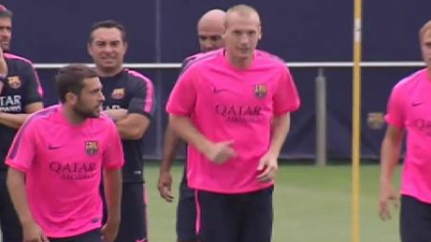 Primer entrenamiento de Mathieu como culé Primer entrenamiento de Mathieu como culé