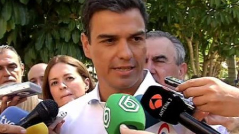 Pedro Sánchez valora con "humildad" la encuesta que sitúa al PSOE a sólo 6 décimas del PP Pedro Sánchez valora con "humildad" la encuesta que sitúa al PSOE a sólo 6 décimas del PP