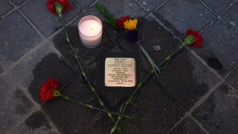 Instalación definitiva de la piedra de la Memoria en honor a Enrique Calcerrada.- FERNANDO SÁNCHEZ Instalación definitiva de la piedra de la Memoria en honor a Enrique Calcerrada.- FERNANDO SÁNCHEZ