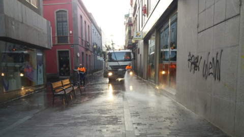 La limpieza viaria en las principales ciudades españolas ha empeorado, según la OCU. / EP La limpieza viaria en las principales ciudades españolas ha empeorado, según la OCU. / EP