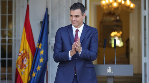El presidente del Gobierno de España, Pedro Sánchez, aplaude después de ofrecer un discurso, hoy en La Habana (Cuba). Sánchez se encuentra en una visita oficial de dos días a la Isla. EFE/Juanjo Martín El presidente del Gobierno de España, Pedro Sánchez, aplaude después de ofrecer un discurso, hoy en La Habana (Cuba). Sánchez se encuentra en una visita oficial de dos días a la Isla. EFE/Juanjo Martín