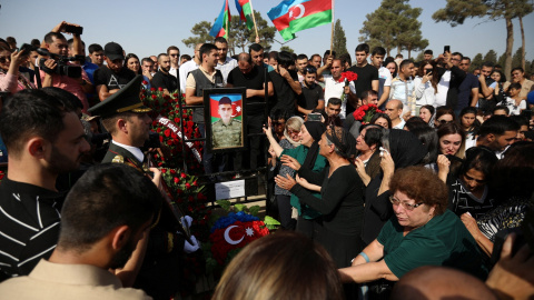 Funeral de un soldado de Azerbaiyán en el conflicto con Armenia. En Bakú, a 14 de septiembre de 2022. Funeral de un soldado de Azerbaiyán en el conflicto con Armenia. En Bakú, a 14 de septiembre de 2022.