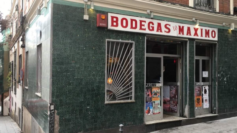 Bodegas Lo Máximo, en Lavapiés / GERMÁN CANO Bodegas Lo Máximo, en Lavapiés / GERMÁN CANO