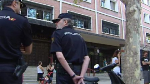 Despliegue policial sin precedentes para vigilar los colegios de Ciudad Lineal Despliegue policial sin precedentes para vigilar los colegios de Ciudad Lineal
