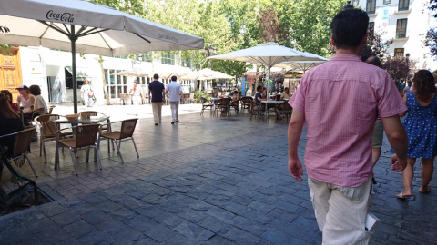 Una plaza del madrileño Barrio de las Letras. Una plaza del madrileño Barrio de las Letras.