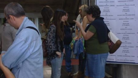 Comienzan los exámenes para optar a una plaza en la sanidad pública madrileña Comienzan los exámenes para optar a una plaza en la sanidad pública madrileña