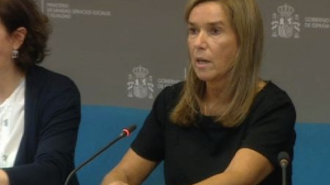Ana Mato confirma el primer caso de contagio por ébola en España Ana Mato confirma el primer caso de contagio por ébola en España