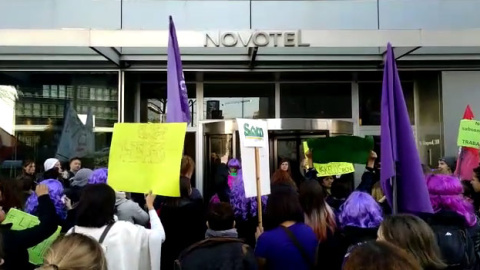 'Cercavila' de protesta de Las Kellys Barcelona por diferentes hoteles de la ciudad 'Cercavila' de protesta de Las Kellys Barcelona por diferentes hoteles de la ciudad