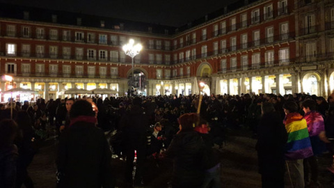 Protesta feminista previa a la huelga del 8M en la plaza Mayor de Madrid. / FERMÍN GRODIRA Protesta feminista previa a la huelga del 8M en la plaza Mayor de Madrid. / FERMÍN GRODIRA