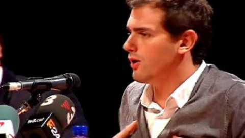 Albert Rivera sobre Mas: "Se puso una bomba lapa el 9N y puso el crono a contar" Albert Rivera sobre Mas: "Se puso una bomba lapa el 9N y puso el crono a contar"