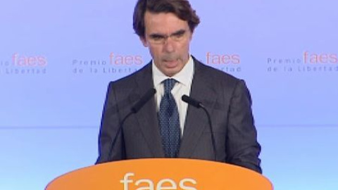 Aznar tacha a los nacionalismos y a Podemos de "agentes de destrucción" Aznar tacha a los nacionalismos y a Podemos de "agentes de destrucción"