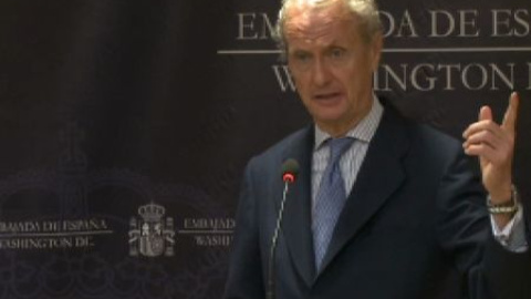 Morenés anuncia que "ya están operativas" las bases de Rota y Morón para la misión de EEUU contra el ébola Morenés anuncia que "ya están operativas" las bases de Rota y Morón para la misión de EEUU contra el ébola