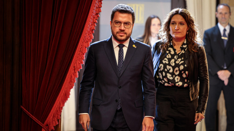 El president de la Generalitat, Pere Aragonès, i la consellera de la Presidència, Laura Vilagrà, al debat de política general al Parlament. El president de la Generalitat, Pere Aragonès, i la consellera de la Presidència, Laura Vilagrà, al debat de política general al Parlament.