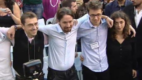 Podemos y los expertos analizan con prudencia las encuestas Podemos y los expertos analizan con prudencia las encuestas