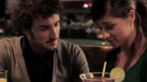 La polémica está servida con el doble check de Whatsapp azul que marca un mensaje como leído La polémica está servida con el doble check de Whatsapp azul que marca un mensaje como leído