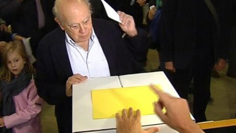 Jordi Pujol vota en el instituto Montserrat de Barcelona Jordi Pujol vota en el instituto Montserrat de Barcelona