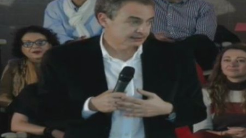 Zapatero: "No se puede ser socialista sin ser feminista" Zapatero: "No se puede ser socialista sin ser feminista"