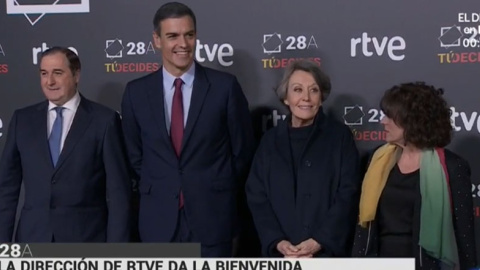 Sánchez, a su llegada a los estudios de TVE. Sánchez, a su llegada a los estudios de TVE.
