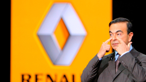 Foto de archivo del entonces presidente ejecutivo de Renault, Carlos Ghosn, durante la presentación mundial de varios modelos en el Salón Internacional del Motor en Fráncfort (Alemania) en septiembre de 2007. EFE/ Arne Dedert Foto de archivo del entonces presidente ejecutivo de Renault, Carlos Ghosn, durante la presentación mundial de varios modelos en el Salón Internacional del Motor en Fráncfort (Alemania) en septiembre de 2007. EFE/ Arne Dedert