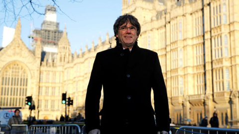 Carles Puigdemont en una imagen de archivo de diciembre de 2018 en Londres. (PHIL NOBLE | REUTERS) Carles Puigdemont en una imagen de archivo de diciembre de 2018 en Londres. (PHIL NOBLE | REUTERS)