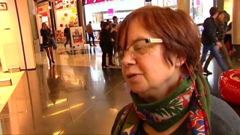 Los comercios cuelgan el cartel de rebajas Los comercios cuelgan el cartel de rebajas