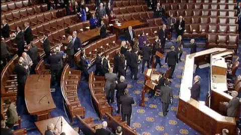 El Congreso de EEUU ratifica la victoria de Donald Trump en las elecciones El Congreso de EEUU ratifica la victoria de Donald Trump en las elecciones
