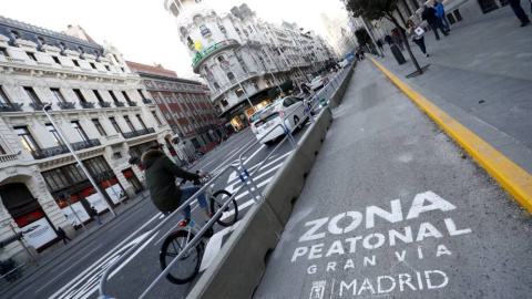 Vista de la zona peatonal en la Gran Vía de Madrid.- EFE Vista de la zona peatonal en la Gran Vía de Madrid.- EFE
