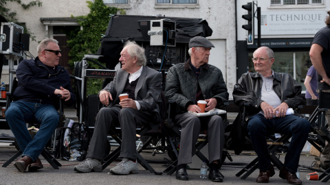 Pausa en el rodaje de 'Rey de ladrones'. Pausa en el rodaje de 'Rey de ladrones'.
