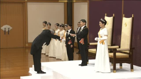 Japón abre una nueva era imperial con la ascensión al trono de Naruhito Japón abre una nueva era imperial con la ascensión al trono de Naruhito