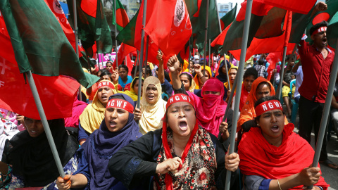 Manifestación del Primero de Mayo en Dhaka (Bangladesh). / MOHAMMAD PONIR (REUTERS)