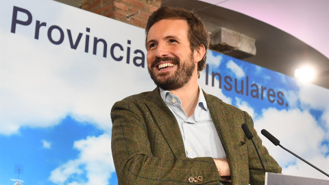 El presidente del Partido Popular, Pablo Casado (c), da un discurso en el Encuentro de presidentes provinciales e insulares del PP, celebrado este sábado en León.- EFE/J. Casares El presidente del Partido Popular, Pablo Casado (c), da un discurso en el Encuentro de presidentes provinciales e insulares del PP, celebrado este sábado en León.- EFE/J. Casares