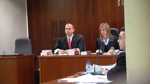 El acusado de apuñalar a cinco personas en Lleida se negaba a declarar alegado que no estaba"tranquilo" El acusado de apuñalar a cinco personas en Lleida se negaba a declarar alegado que no estaba"tranquilo"