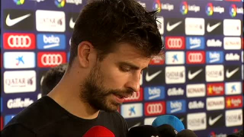 Piqué responde a los silbidos contra André Gomes: "El próximo día que se queden en casa" Piqué responde a los silbidos contra André Gomes: "El próximo día que se queden en casa"