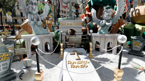 El Valle de los Caídos no podía faltar en las Fallas de València 2019. /EFE