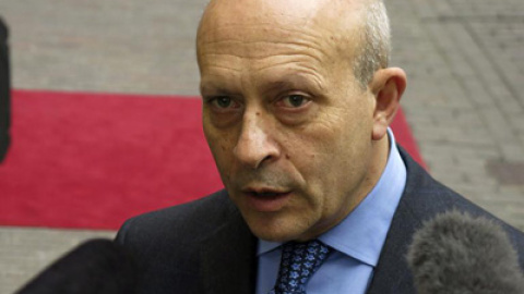 548b4edfda6ca.jpg 548b4edfda6ca.jpg