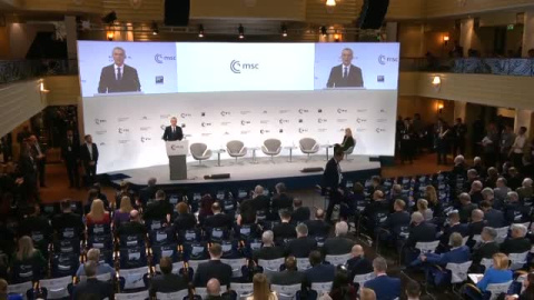 Josep Borrell: "Zelensky tiene muchos aplausos y poca munición" Josep Borrell: "Zelensky tiene muchos aplausos y poca munición"