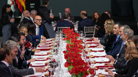 Taula presidencial del sopar inaugural del MWC. Taula presidencial del sopar inaugural del MWC.