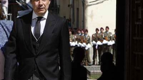 548b78a828aba.jpg 548b78a828aba.jpg