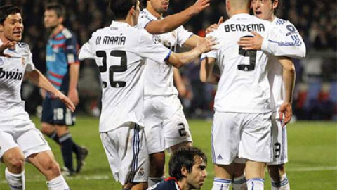 548c0d60aeda2.jpg 548c0d60aeda2.jpg